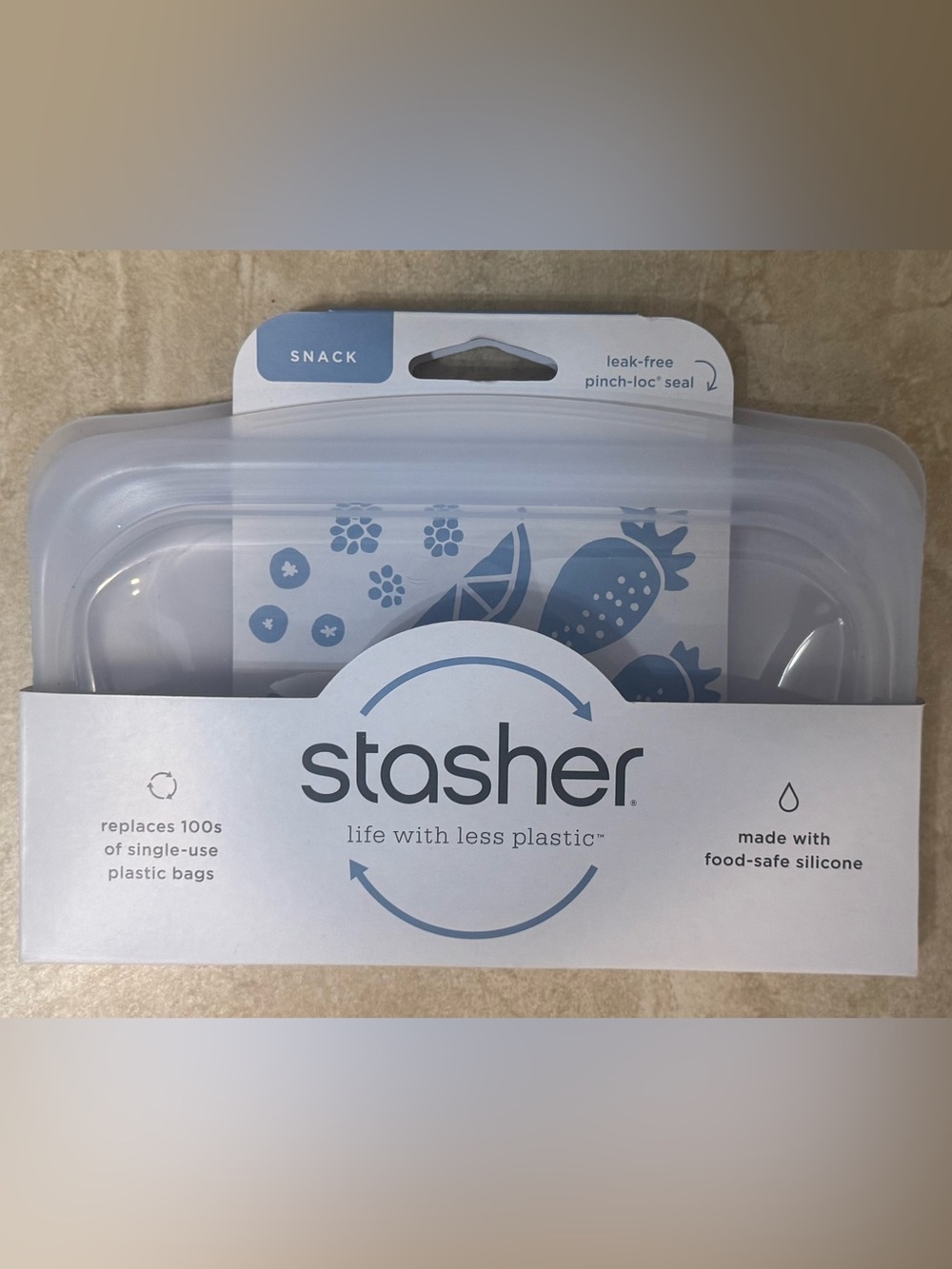 Stasher™ Stand Up 1/2 Gallon, 2 Cup Bowl, 2 sandwich, 1 snack & 2 Pocket Size - Picture 8 of 8